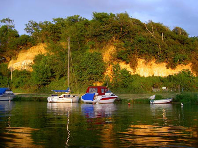 Redcliff